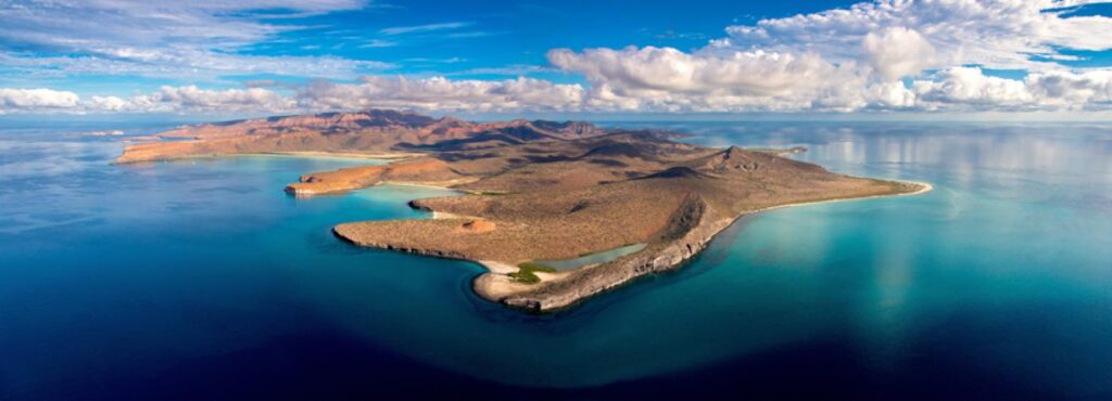 Gobernanza y Gobernabilidad en PN de Espíritu Santo México. Manejo Efectivo de Zona Núcleo Los Islotes, Protección de la Colonia de Lobos Marinos en su reproducción, nacimiento y crianza a largo plazo