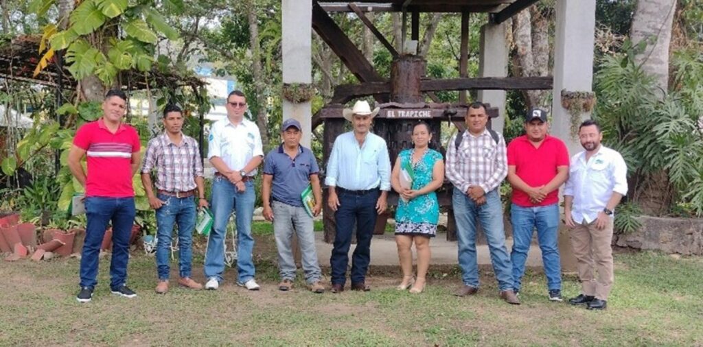 Fortaleciendo las Capacidades de Actores Locales en Procesos Estandarizados que interviene en la Reserva del Hombre de la Biosfera Cacique Lempira Señor de las Montañas.