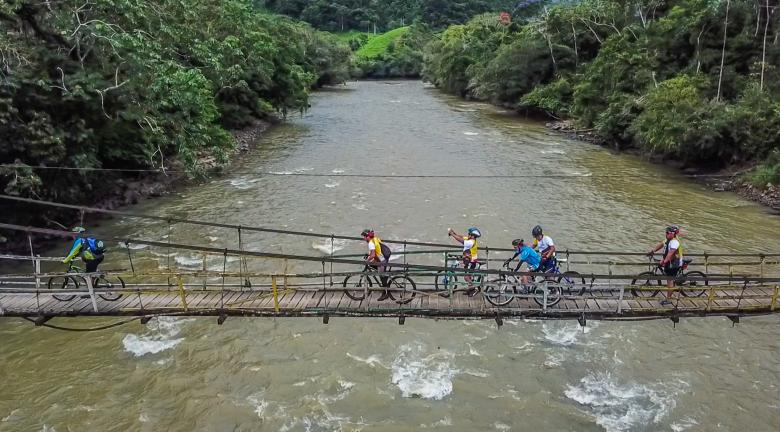 YAWI SUMAK: Bicycle, an environmental communication tool.