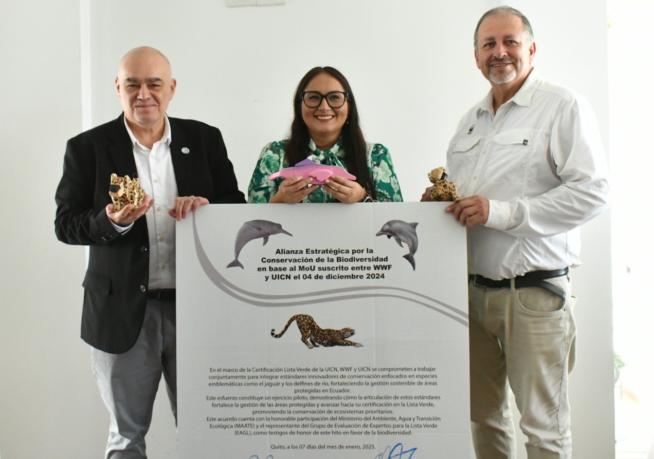 UICN y WWF Ecuador firman un convenio para fortalecer la conservación de especies clave en el país