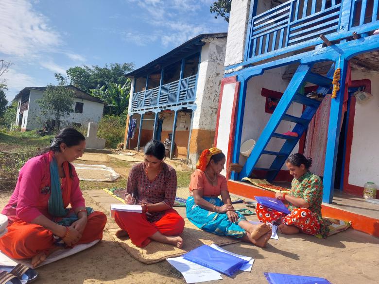 Defining a Good Menstrual Pad: A User-Centered R&D Process in Nepal Defining a Good Menstrual Pad: A User-Centered R&D Process in Nepal