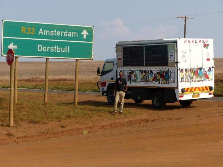EduMobile: The Ombombo Mobile. Environmental Education Classroom
